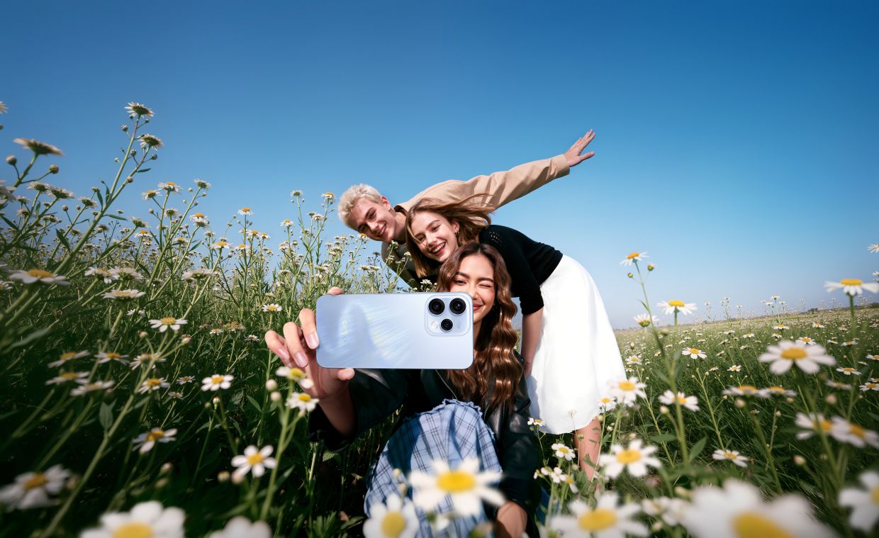 From group selfies to standout portraits, the OPPO Reno15 Series is built to capture the vibe of every moment.
