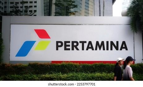 Indonesia's Pertamina discovers new oil well in Sumatra