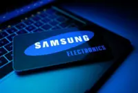 Samsung Electronics to buy $1.73 billion of its shares for employee compensation
