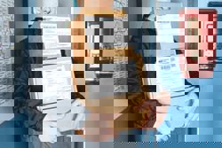 The cost of delivery: Fast shipping has become more polluting around the world