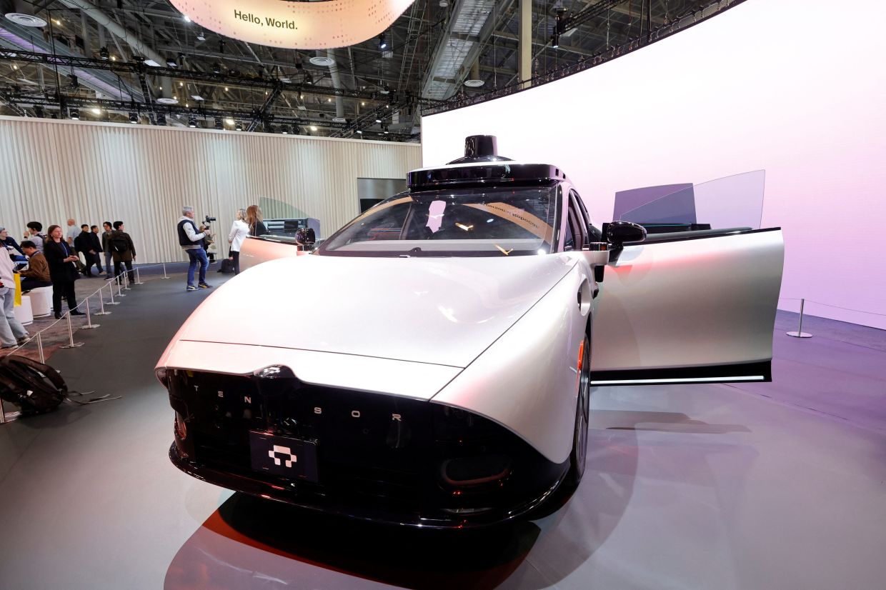 AI helps pave the way for self-driving cars