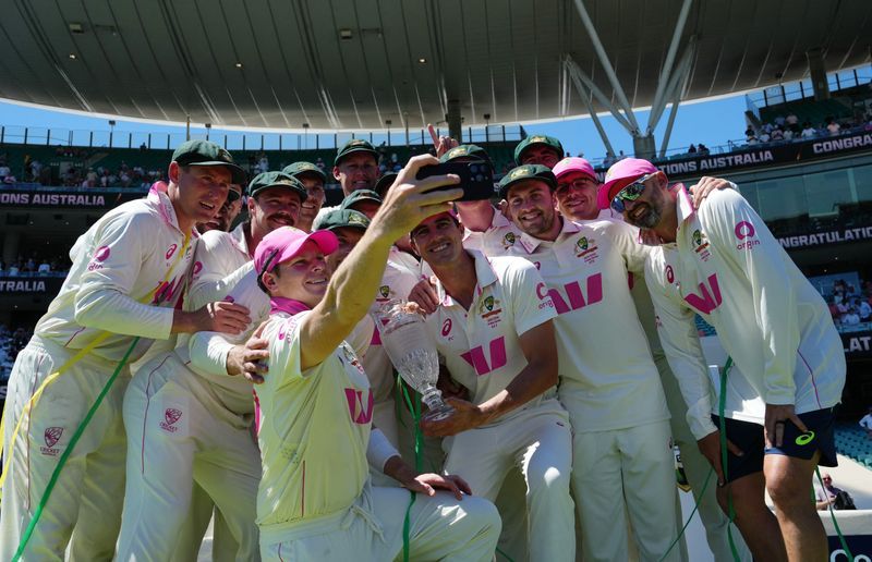 Cricket-Business as usual for adaptable Australia despite absences