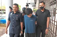 Driver denies hurting doctor at toll plaza