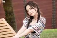 Hong Kong star Gillian Chung playfully corrects young fan over ‘aunty’ label