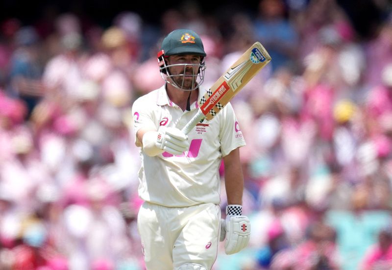 Cricket-Head, Smith earn praise as Australian media revel in Ashes win