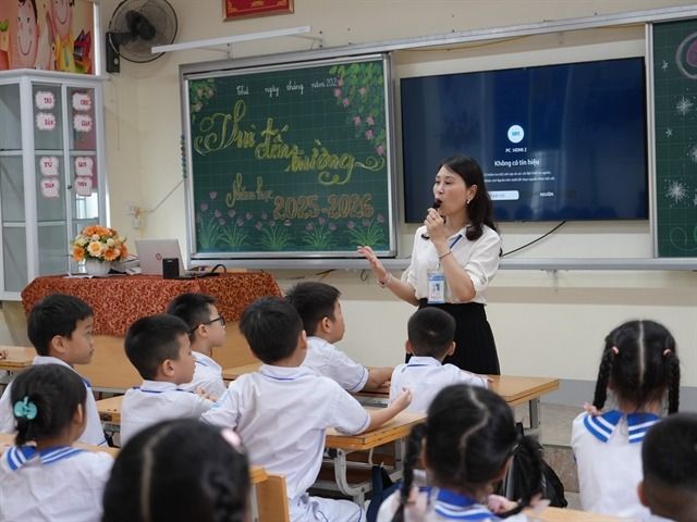 Vietnam ensuring equity in access to knowledge through a single textbook set