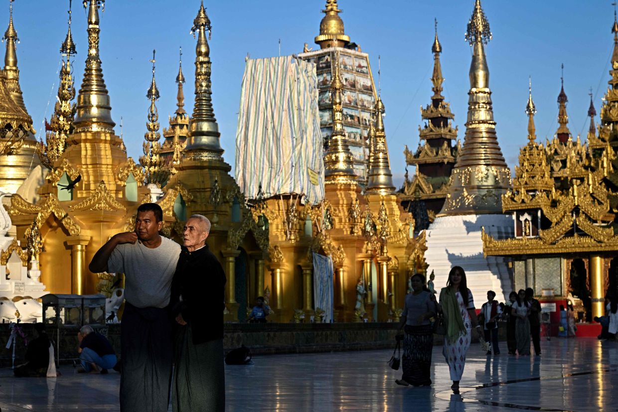 Myanmar's Shwedagon Pagoda draws over 6.95 million visitors in 2025