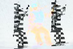 Olympics-American snowboarder Kim dislocates shoulder ahead of Olympics