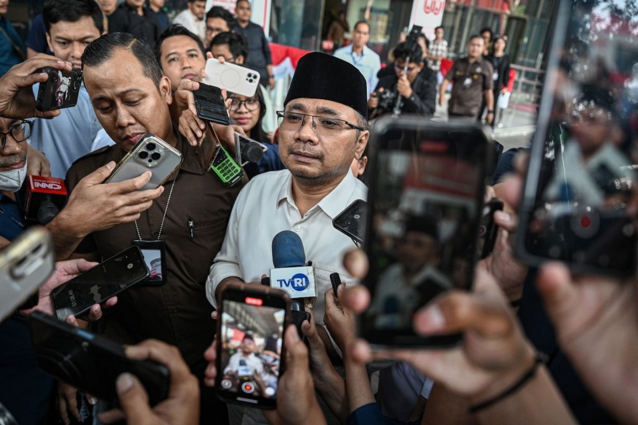 Indonesia's ex-Religious Affairs Minister named suspect in haj quota corruption case