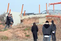 Concrete mound a fatal flaw