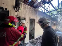 CNY preparations disrupted by fire caused by exploding power bank
