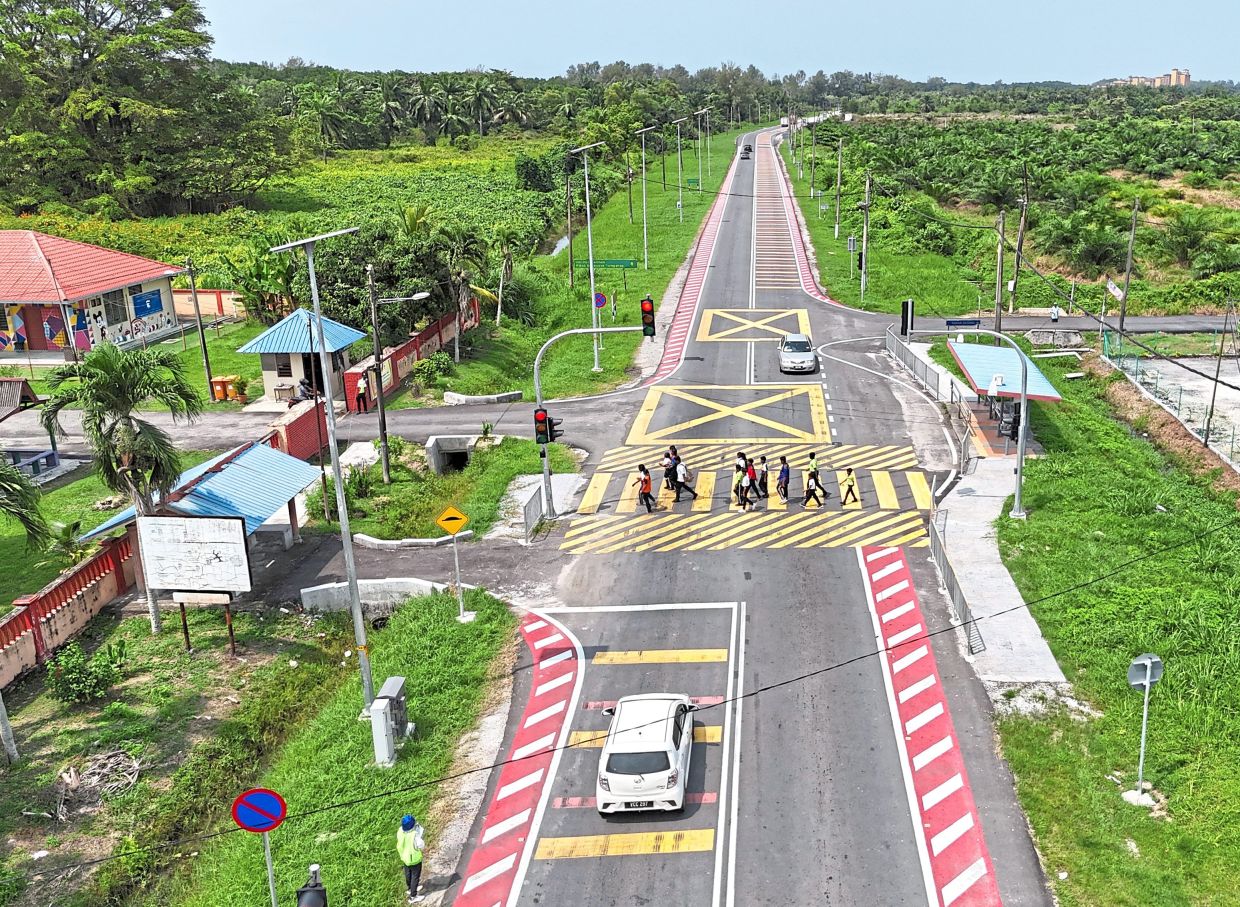 Lower speeds at Banting school