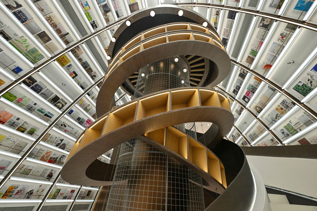 In China, industry professionals contend that bookstores with photo-friendly interiors warrant encouragement. Photo: AFP