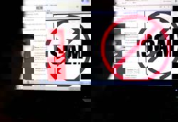 Pahang doctor loses over RM880,000 to fake share investment scheme