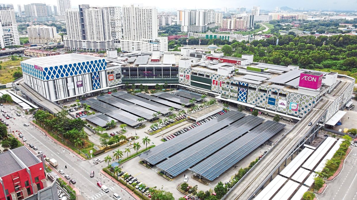 The emergence of mega malls, such as Aeon Mall in Shah Alam, is fuelling the mall-­walking trend.