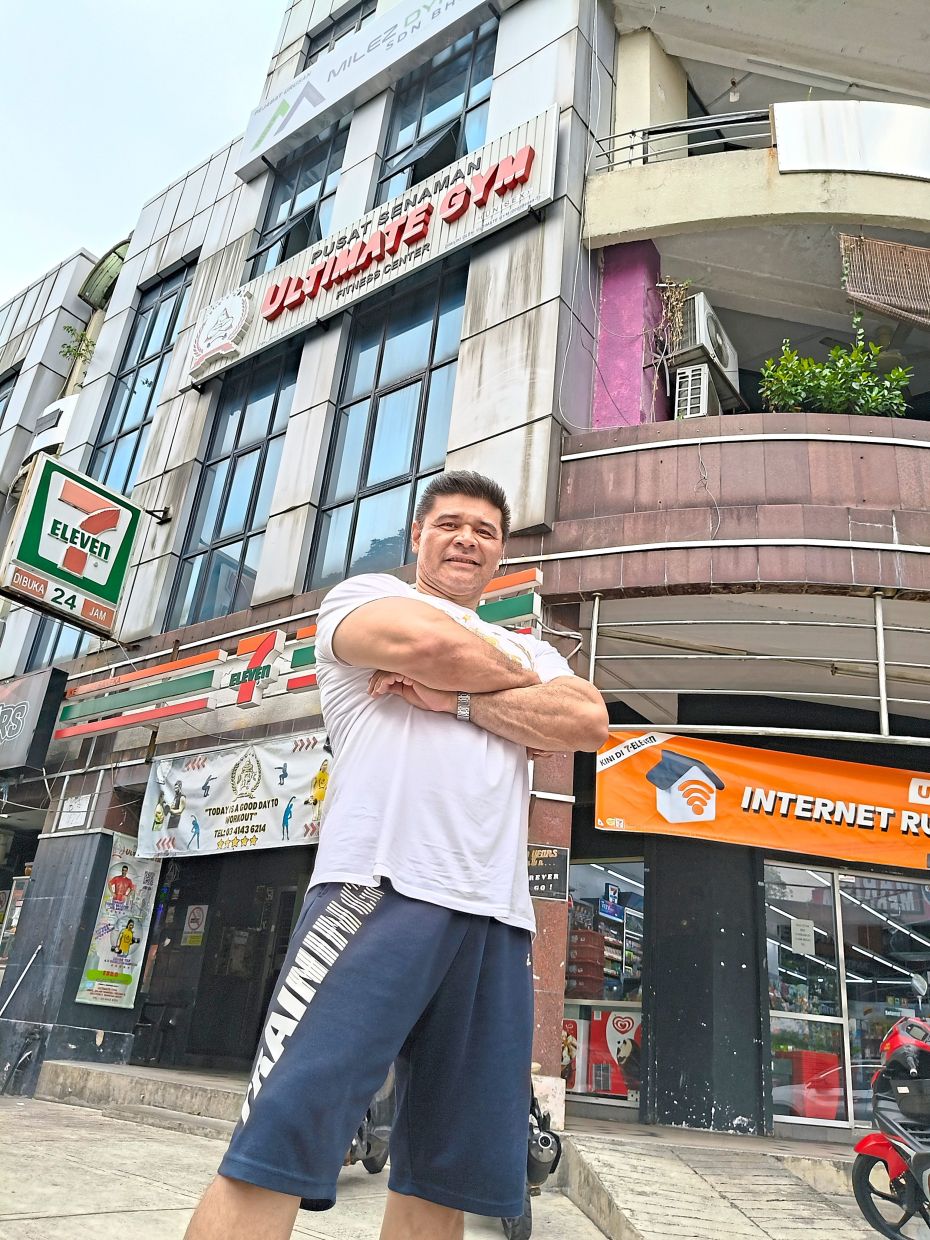 Gallyot: Mall walking would have little impact on overall fitness.