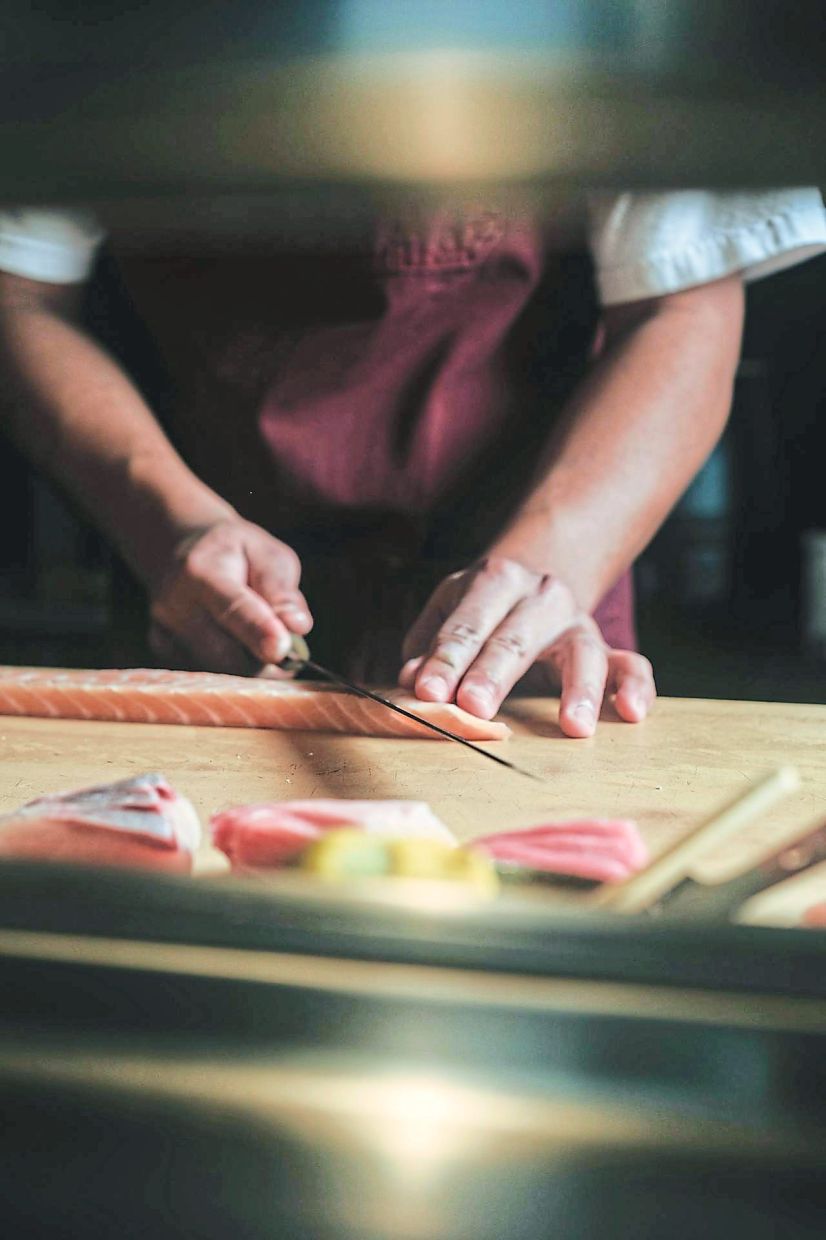 Before you travel to a new destination, you may want to do a little research on what and where you’d want to eat there. 