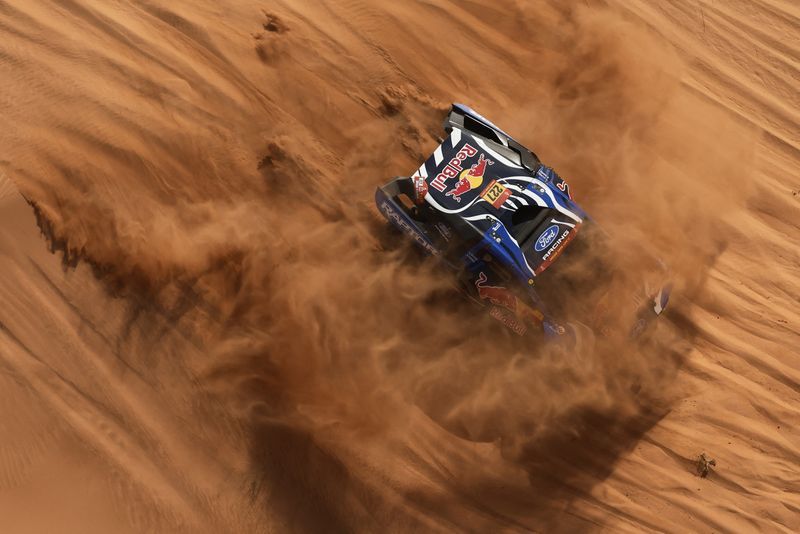 Rallying-Roma takes the Dakar lead as Ford goes one-two