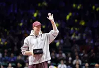 Tennis-Sinner seeks Australian Open 'three-peat' to maintain Melbourne supremacy