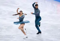 Figure skating-French ice dancers lead European championships in Sheffield