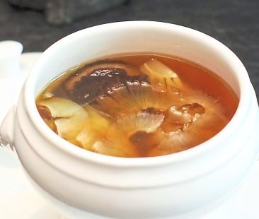 Double Boiled Golden Coin Shark’s Fin with Black Garlic, Matsutake Mushroom and Chinese Cabbage.