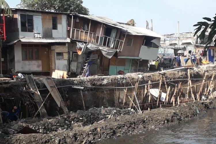 Jakarta sinks deeper as subsidence worsens flood risks