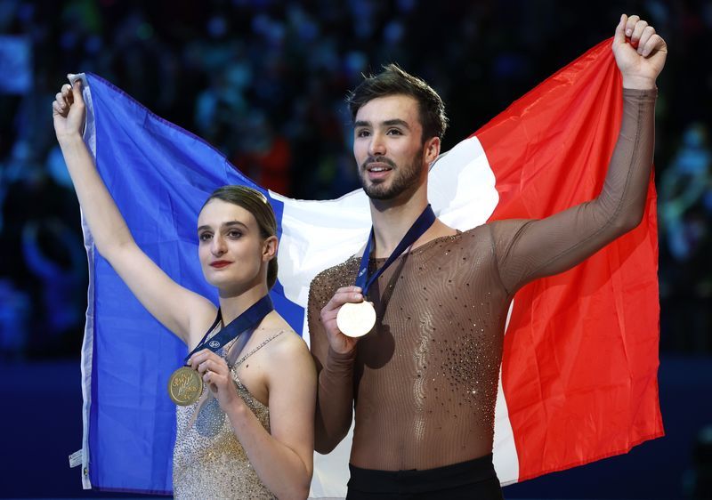 Figure skating-French ice dancer Cizeron accuses former partner of smear campaign