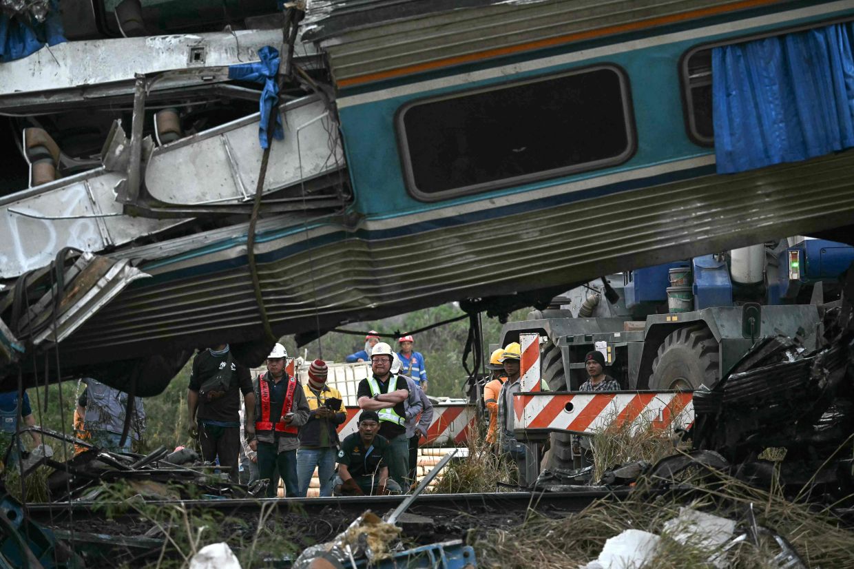 At least 31 killed after crane falls on train in Thailand
