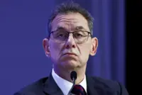 Pfizer CEO plans for soaring market for obesity drugs