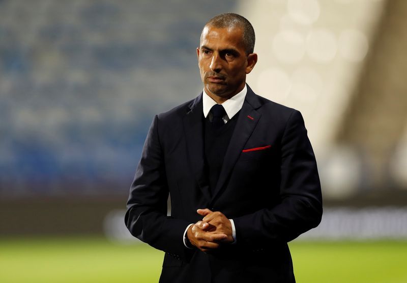 Soccer-Tunisia appoint Lamouchi as new coach