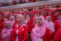 Partnering with other political coalitions doesn’t mean we are weak, says Wanita Umno chief