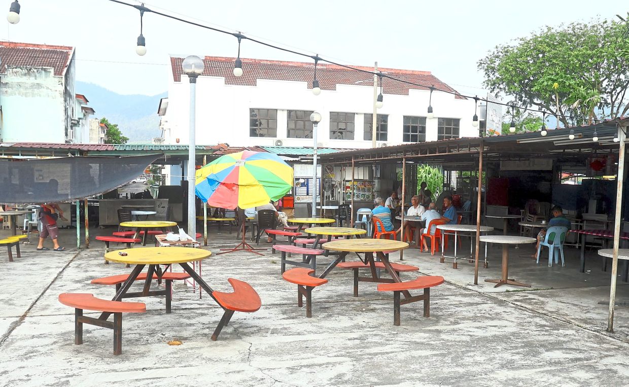 There are plans to move First Garden morning market traders to a nearby food court.