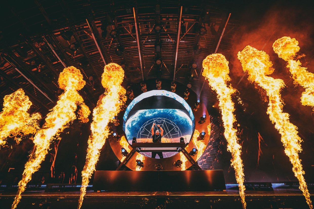 A State of Trance to celebrate 25th anniversary with Vietnam debut