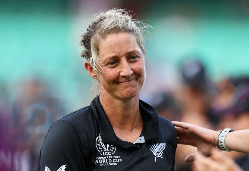 Cricket-Devine calls for review of fielding rules, boundary lengths in women's game