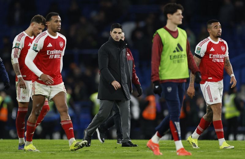 Soccer-Arsenal building momentum in every competition, Arteta says