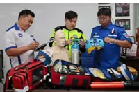 Untrained public discouraged from giving first aid