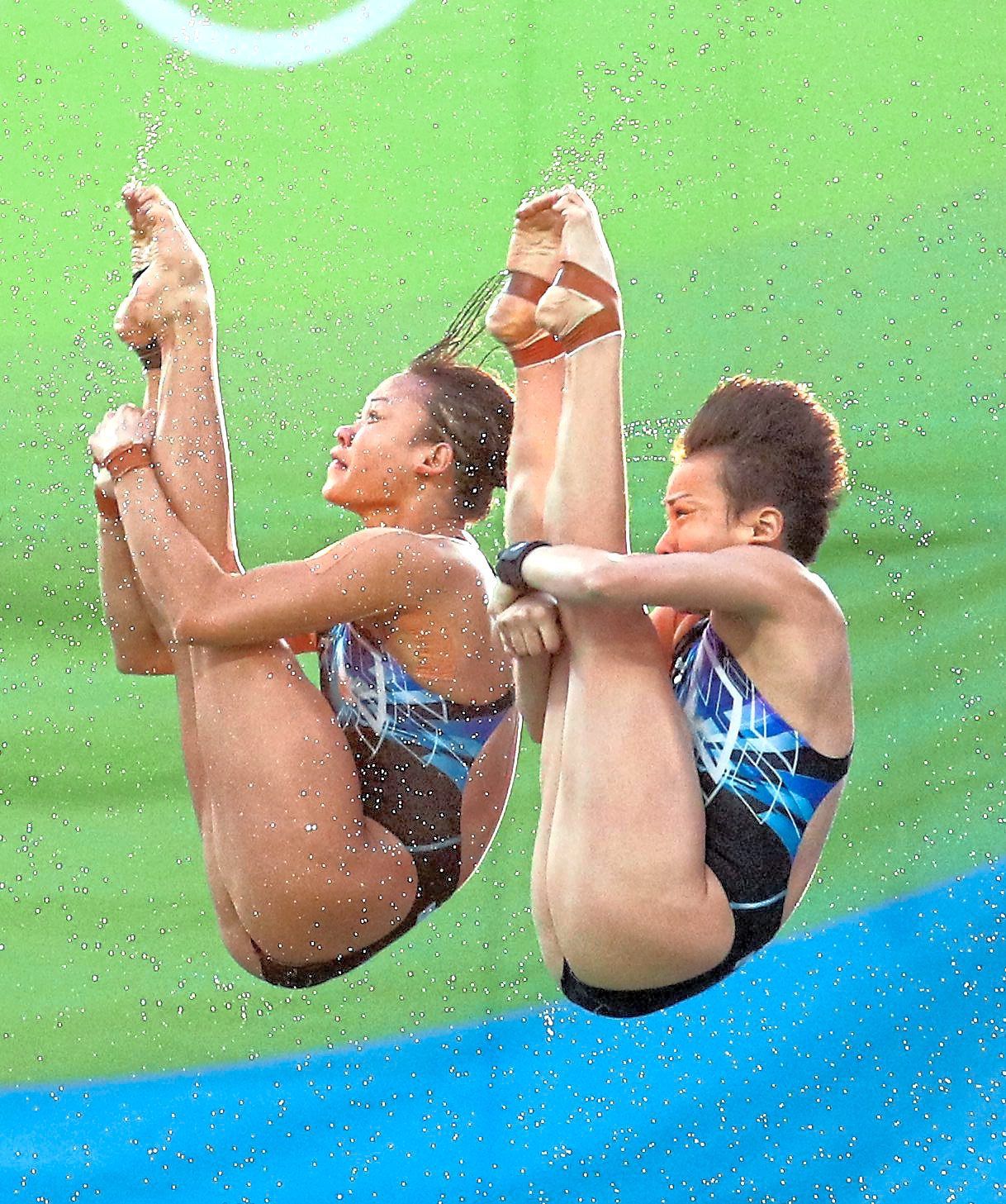 Splashing show: Pandelela Rinong (left) and Cheong Jun Hoong won the women’s synchronised 10m platfrom silver at the Rio Olympics in 2016.