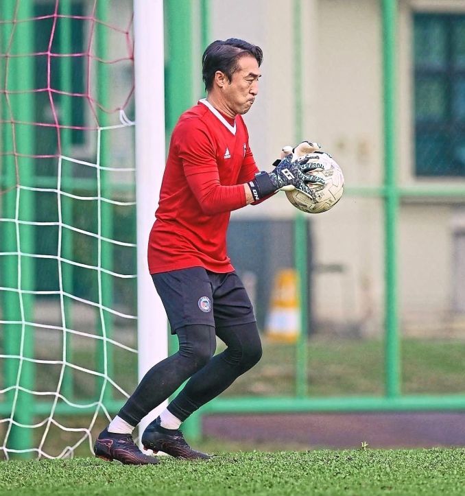 Hard at work: Sabah goalkeeper Khairul Fahmi Che Mat going through the drills during training. — Sabah FC