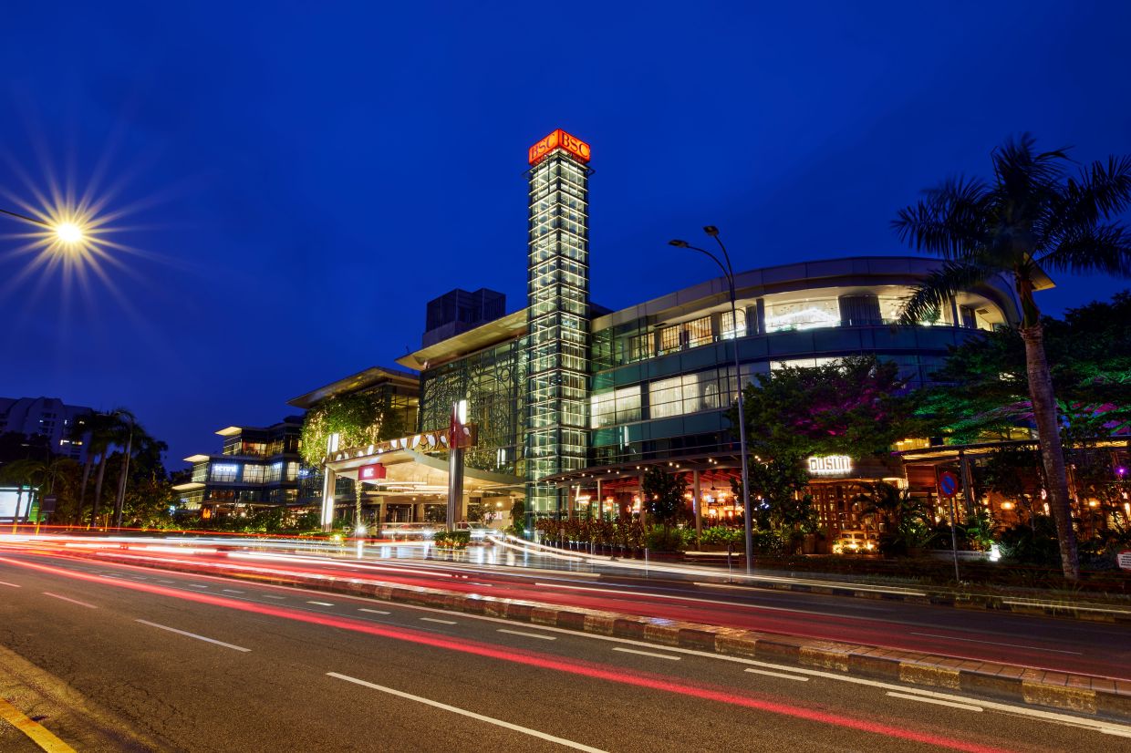 Bangsar Shopping Centre remains one of BRDB’s most enduring landmarks, anchoring the community since its early development of Bangsar. Over the years, it has evolved into a vibrant hub for retail, dining and lifestyle experiences.