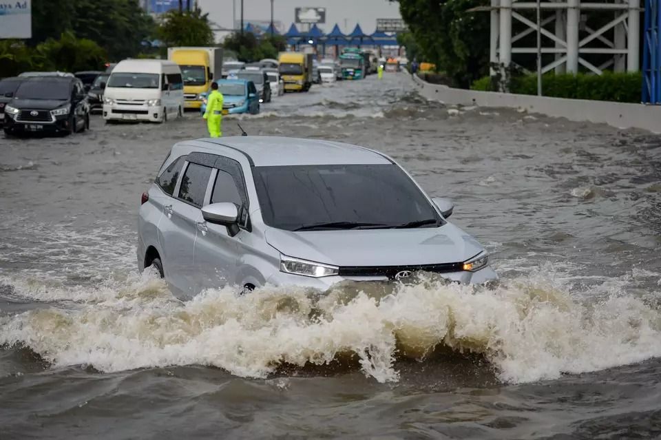 Indonesia allocates Rp31 billion for weather modification ops across Jakarta in 2026