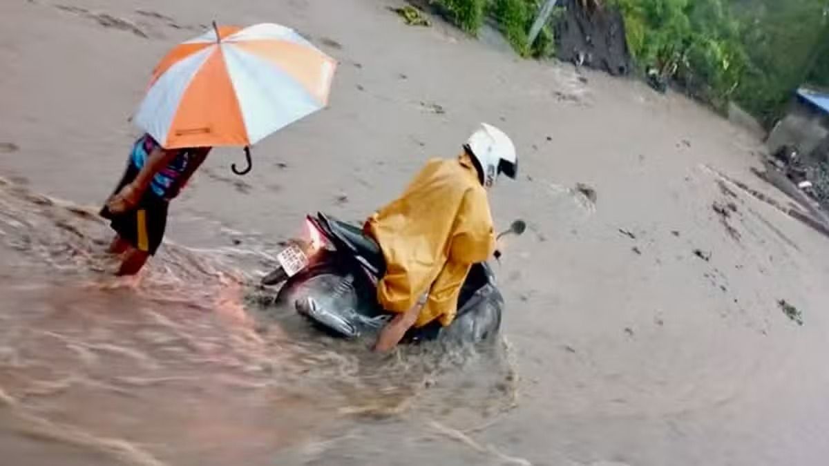 Tropical Storm Ada triggers flooding, landslides in Albay, Philippines