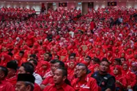 Umno AGM: Hold Johor polls separately from GE16, urges state delegate