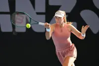 Tennis-Andreeva mows down Mboko in battle of teenagers to win Adelaide title