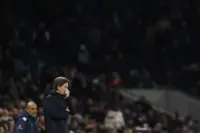 Soccer-Tottenham's Frank caught up in perfect storm