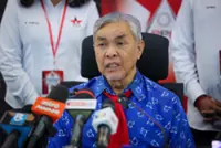 Ahmad Zahid clarifies earlier remarks on DAP's 'Team B'