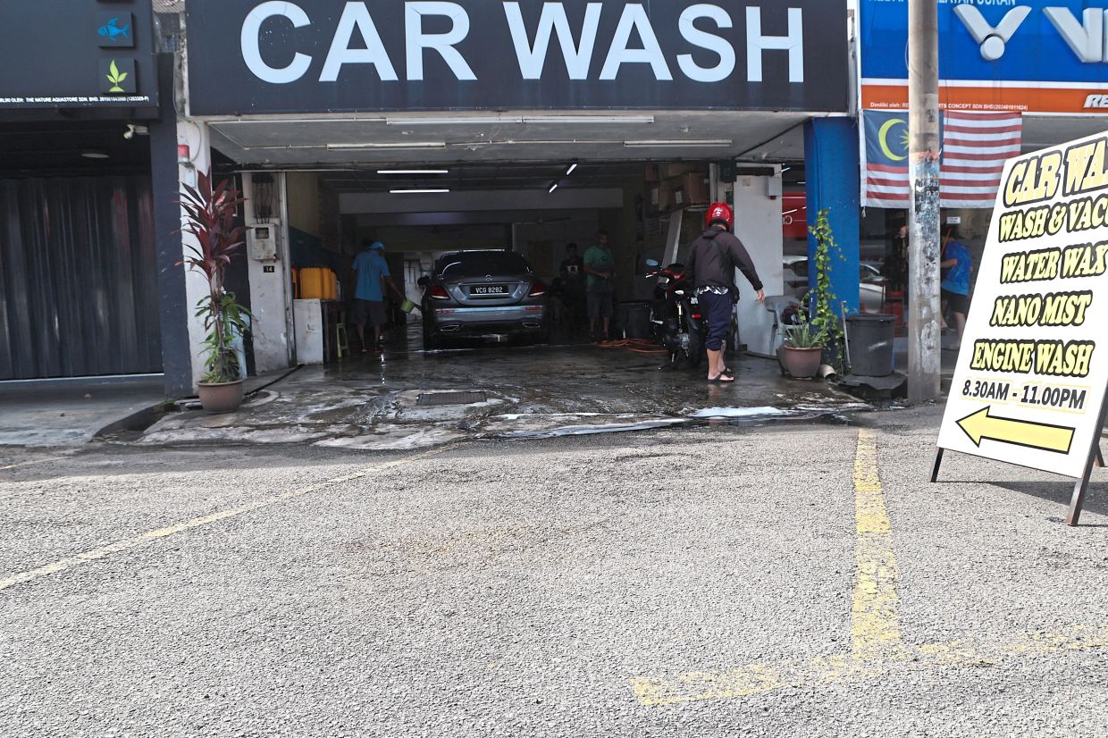 Only 55% of businesses complying with MPAJ rent-a-bay parking policy