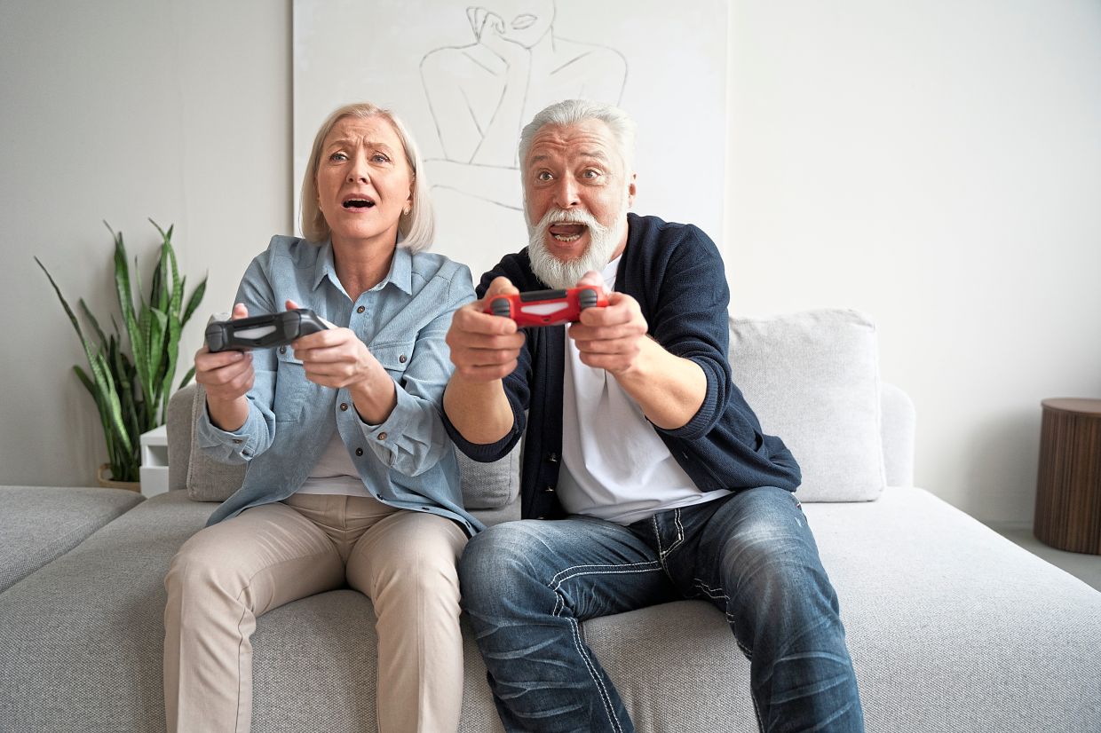 Can the internet make you happy in retirement?