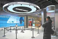 New tech leaves other sectors behind