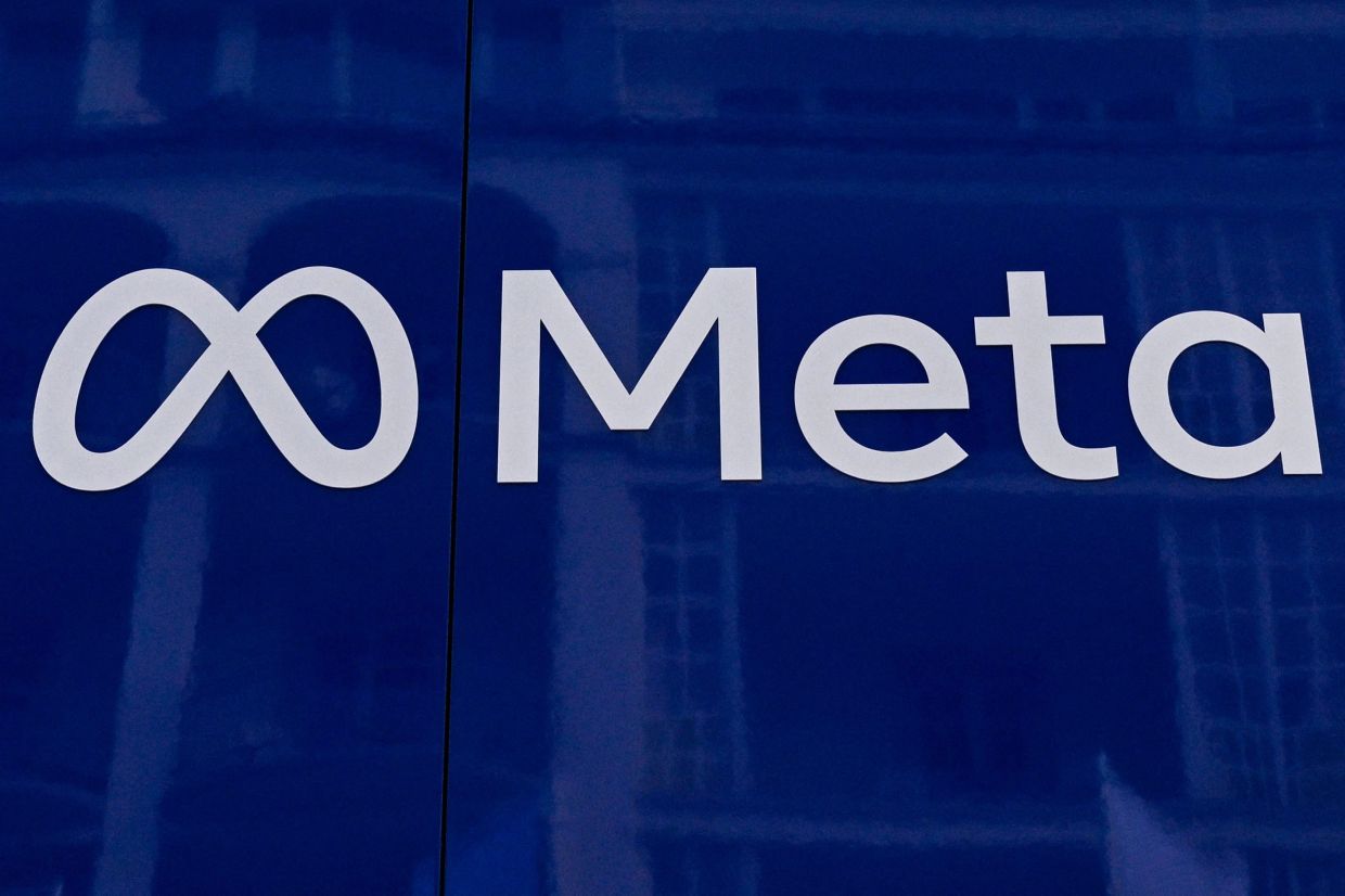 Meta overlooks ads from illegal gambling sites, says UK watchdog