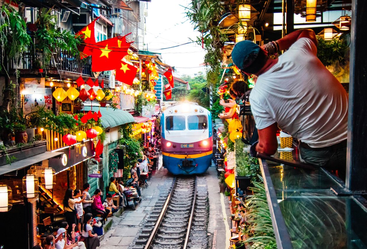 Where to go for 'rail thrill' if/when Hanoi's Train Street closes for good